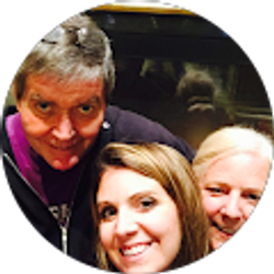 Profile photo of Kim Hallett