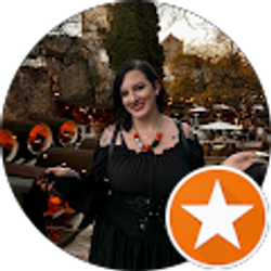 Profile photo of Dayna Restrepo