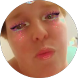 Profile photo of Tara Sheehan