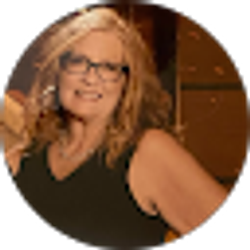 Profile photo of Stephanie Jordan