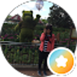 Profile photo of Vivian Tang