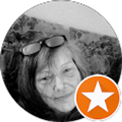 Profile photo of Amy Bean