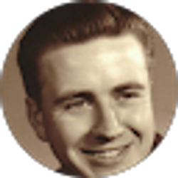 Profile photo of Donnie Ewers