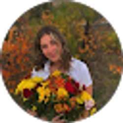 Profile photo of Jaclyn Lawrence