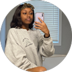 Profile photo of Lauren Oblitey