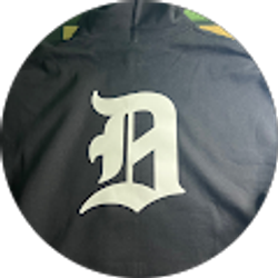 Profile photo of Avery Brown