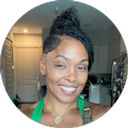 Profile photo of Ericka McNeil