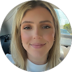 Profile photo of Stephanie Hughes