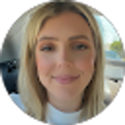 Profile photo of Stephanie Hughes