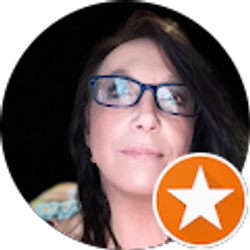 Profile photo of Lisa Wood