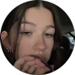 Profile photo of Aislinn Clausen