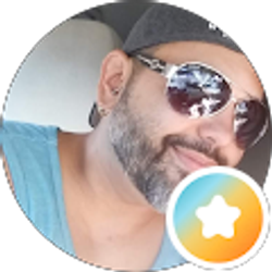 Profile photo of Dennis Feliciano