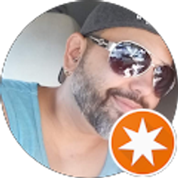 Profile photo of Dennis Feliciano