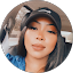 Profile photo of Gabby Reaves