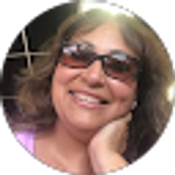 Profile photo of Mónica Medellín
