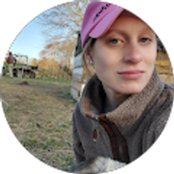 Profile photo of Becky Johnson