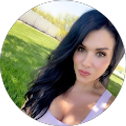 Profile photo of Jillian Knott