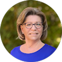 Profile photo of Mary Martin