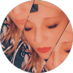 Profile photo of amber McReynolds