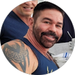 Profile photo of Manny Fernandez