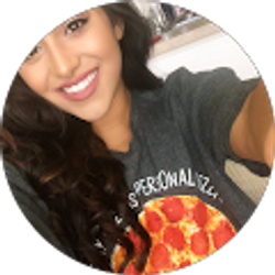 Profile photo of Yvonne Molina