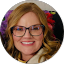 Profile photo of Jocelyn Lilly