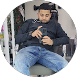 Profile photo of Alexander cedano