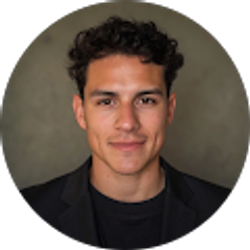 Profile photo of Andrew Guzman