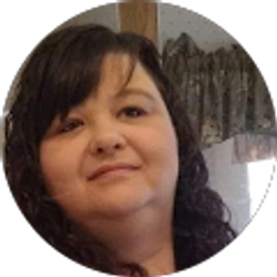 Profile photo of Tay Robbins