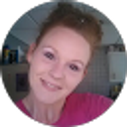 Profile photo of Ava Paxton