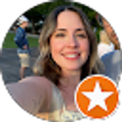 Profile photo of Vivian Bueno