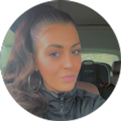 Profile photo of Alexandra Abbate