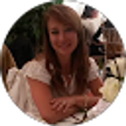 Profile photo of Lorena Casarin
