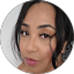 Profile photo of Melanie Baez