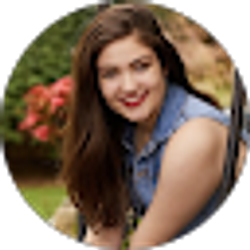 Profile photo of Julia Ruggirello