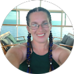 Profile photo of Ashley Mettlen