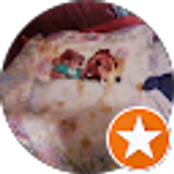 Profile photo of Lauri