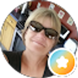 Profile photo of karen wares