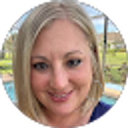 Profile photo of Erin Scribner