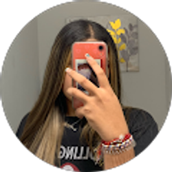 Profile photo of Angélica 01