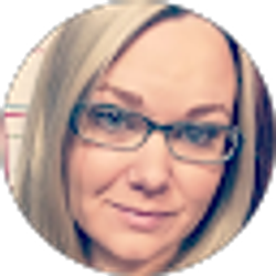 Profile photo of Amanda Myles