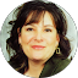 Profile photo of Suzanne Andrade