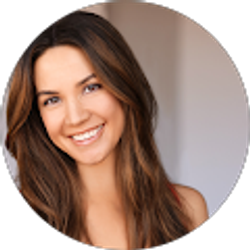 Profile photo of Lauren Whistle