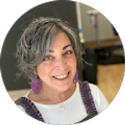 Profile photo of Randi Knott