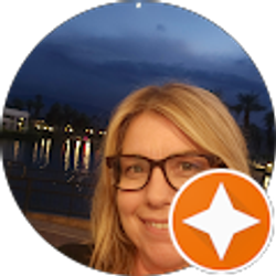 Profile photo of Nichole Riddle