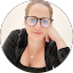 Profile photo of Lisi Cansino