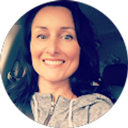 Profile photo of Rebecca Onstad