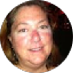 Profile photo of Jennifer Thomas