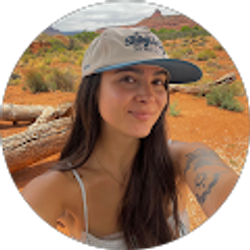 Profile photo of sarah venturini