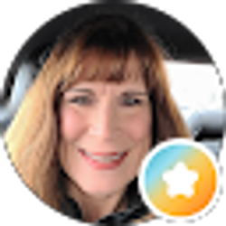 Profile photo of Shelly Ogroske